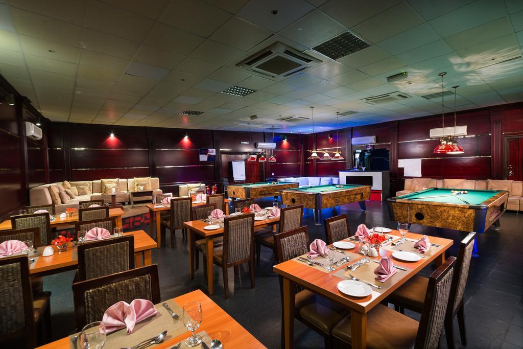 Al Wadi Hotel Sohar Esterno foto