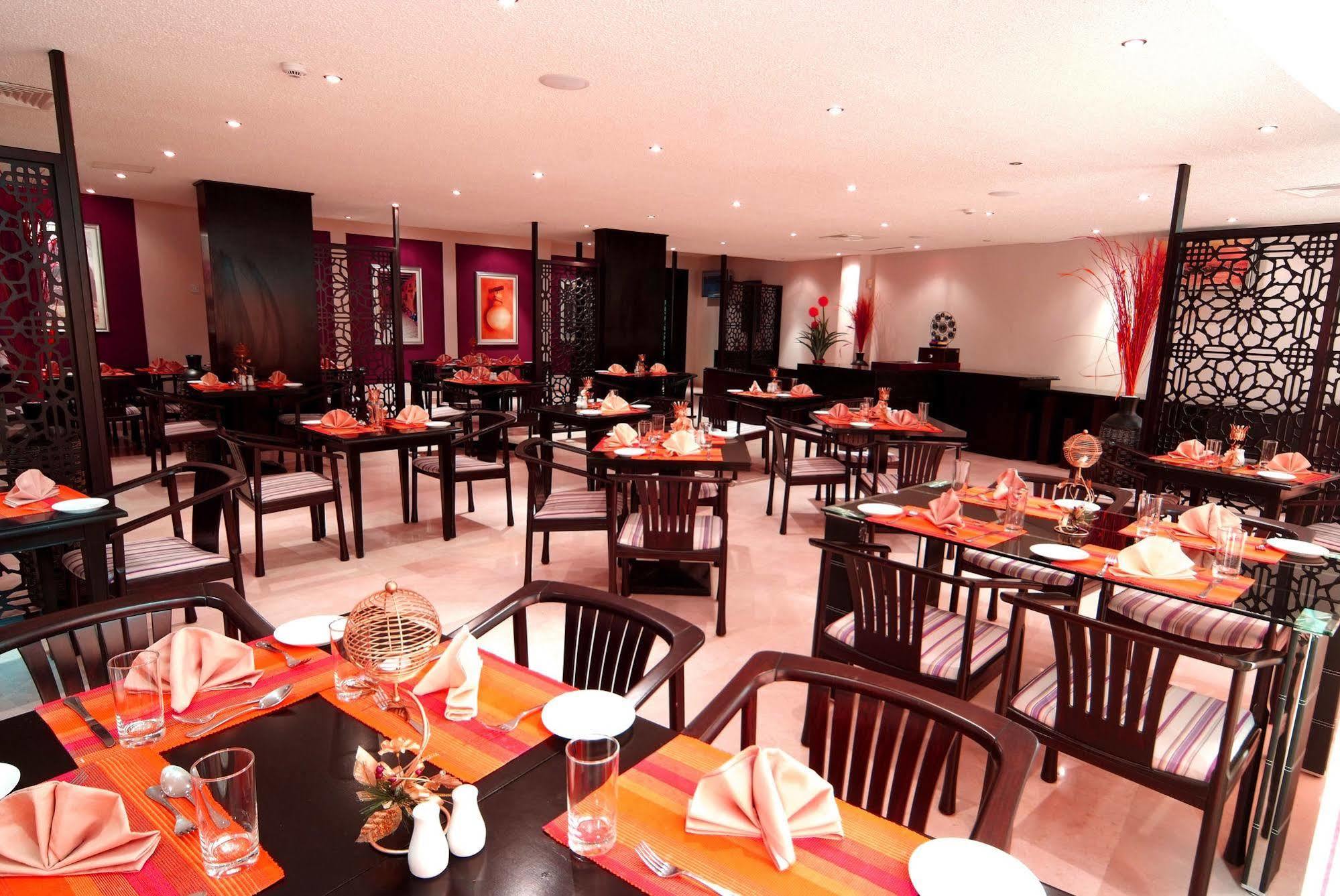 Al Wadi Hotel Sohar Esterno foto