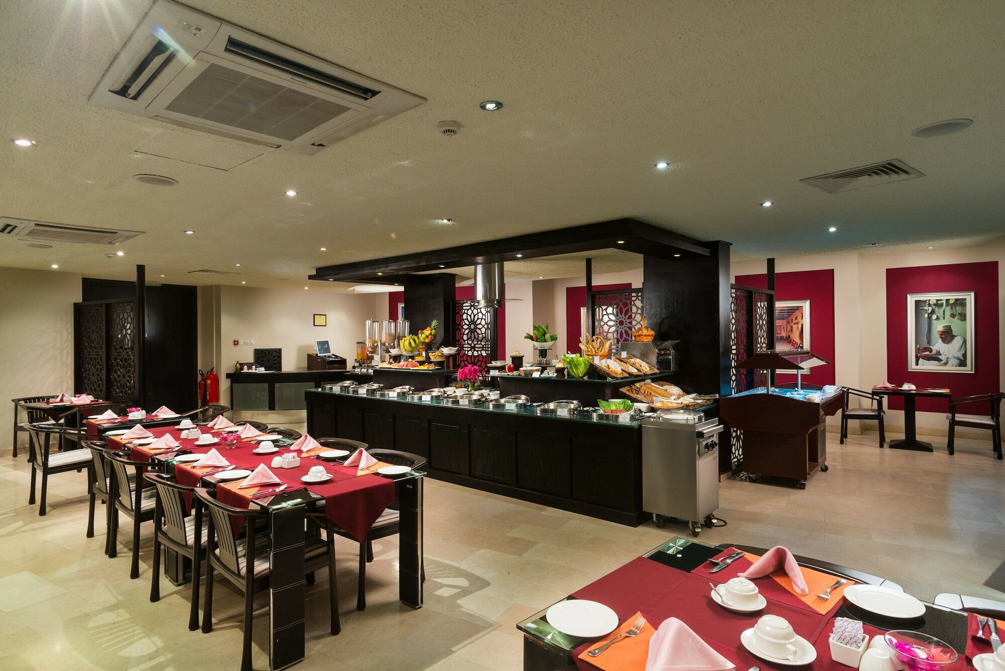 Al Wadi Hotel Sohar Esterno foto