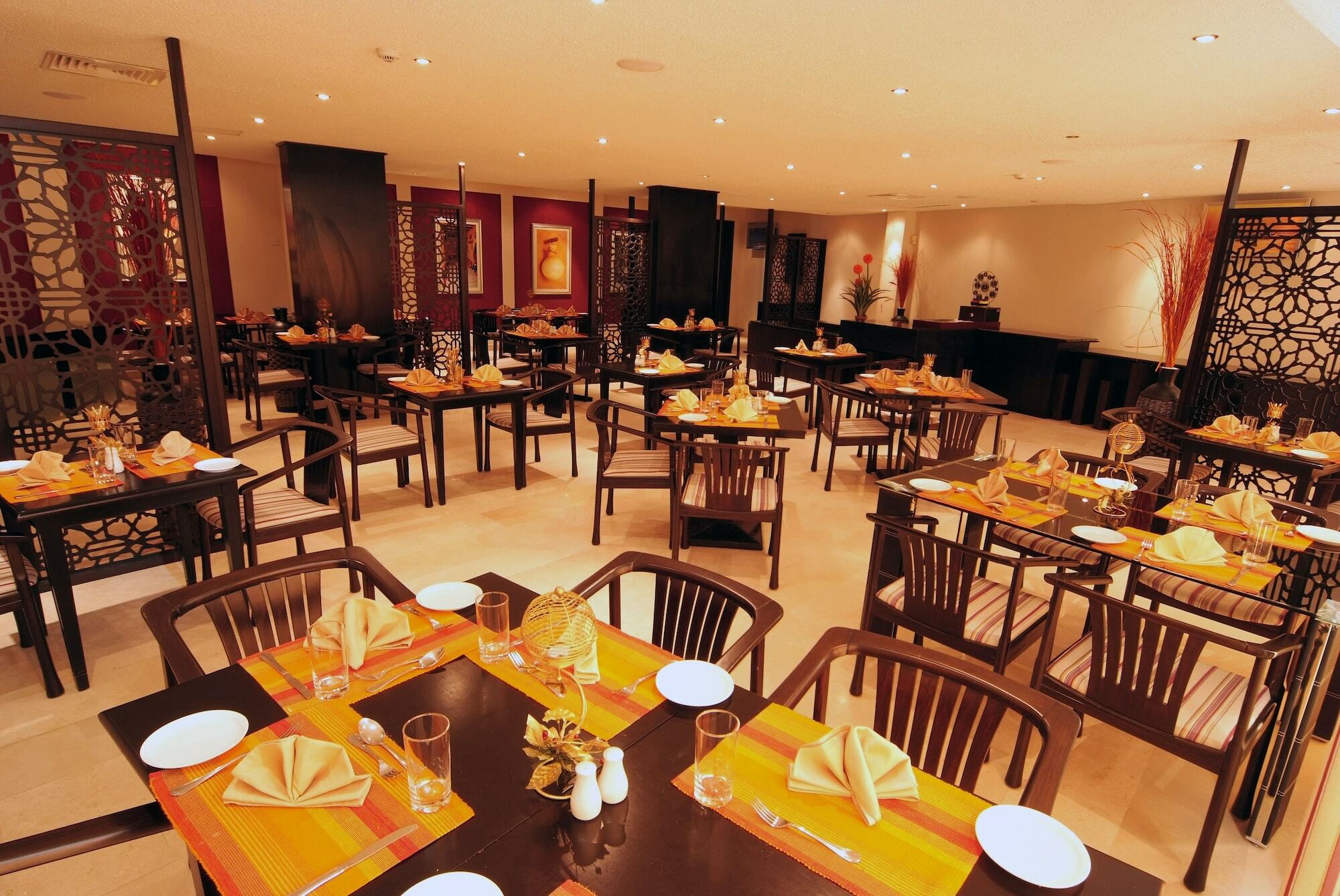 Al Wadi Hotel Sohar Esterno foto